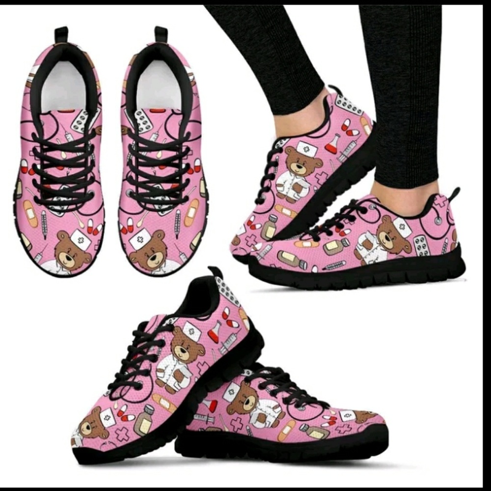 Nursing shoes